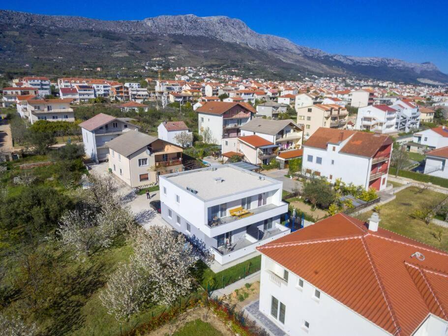 Apartment Adrian Kaštela Εξωτερικό φωτογραφία